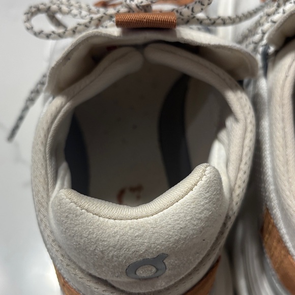 On Running Women's White and Tan Sneakers - Picture 8 of 16